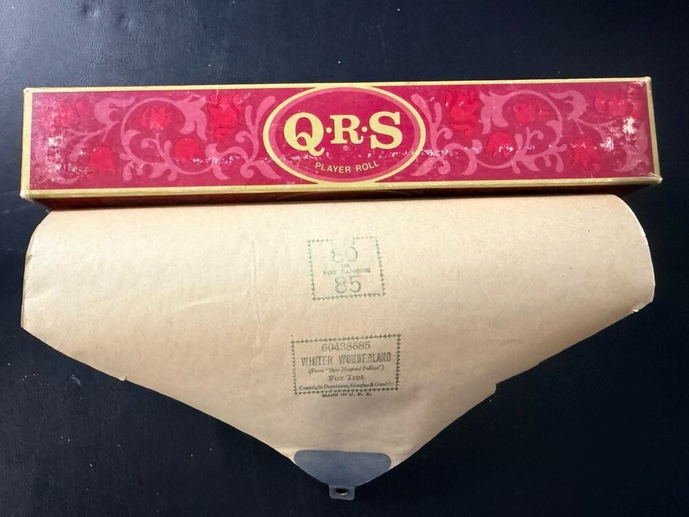 Vintage QRS Piano Roll Winter Wonderland Fox Trot #60438685 w/ Original Box